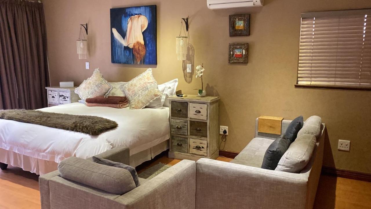 Luxury Upmarket Guesthouse 20 On 4Th Rustenburg Dış mekan fotoğraf