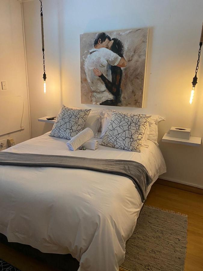 Luxury Upmarket Guesthouse 20 On 4Th Rustenburg Dış mekan fotoğraf