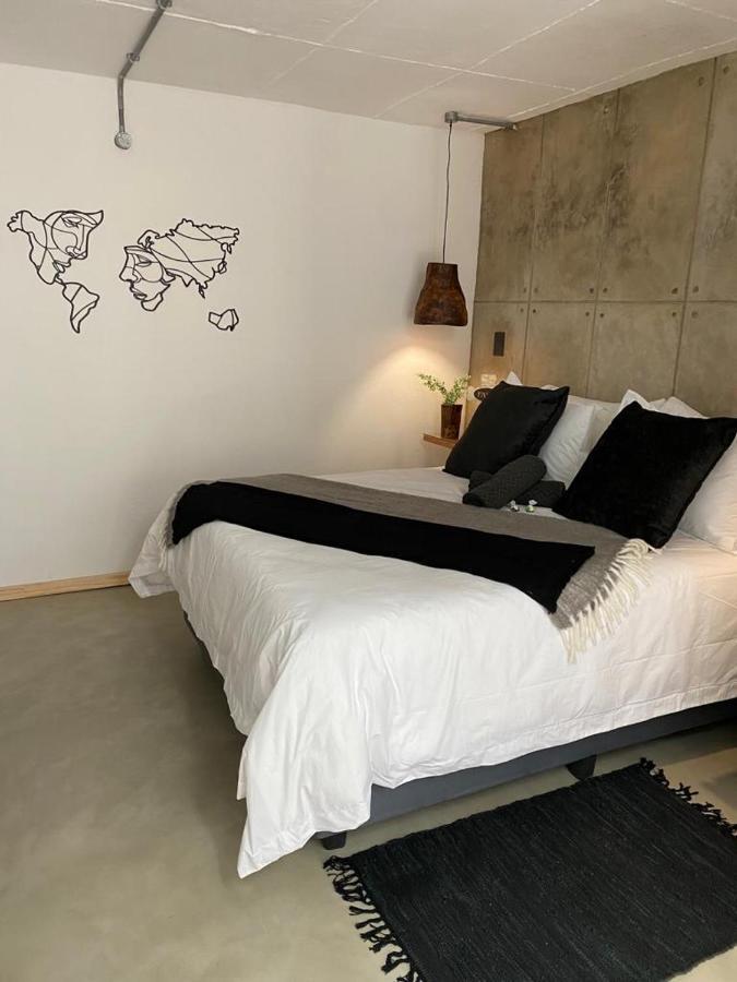 Luxury Upmarket Guesthouse 20 On 4Th Rustenburg Dış mekan fotoğraf
