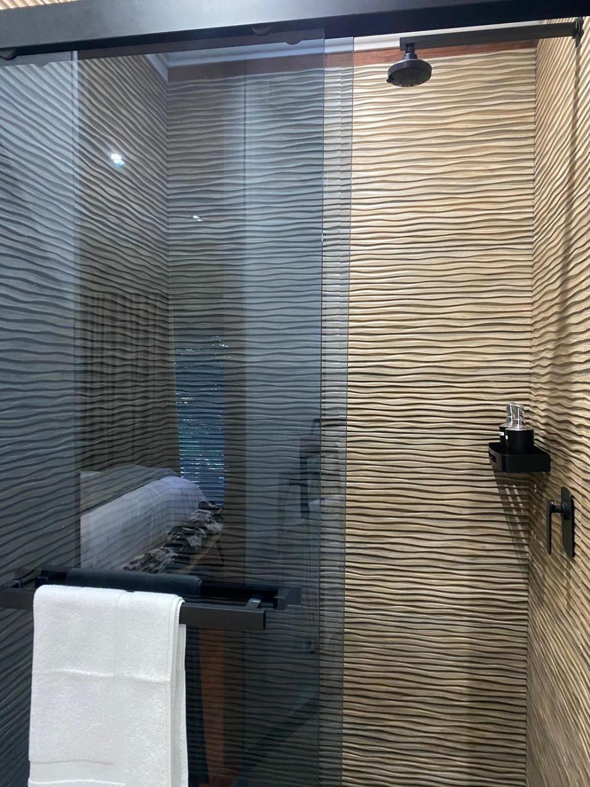Luxury Upmarket Guesthouse 20 On 4Th Rustenburg Dış mekan fotoğraf