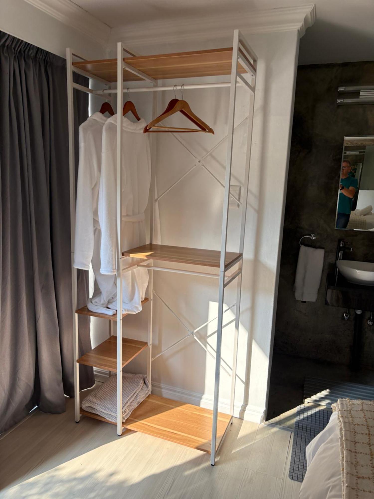 Luxury Upmarket Guesthouse 20 On 4Th Rustenburg Dış mekan fotoğraf
