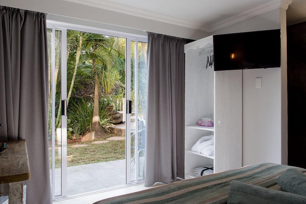 Luxury Upmarket Guesthouse 20 On 4Th Rustenburg Dış mekan fotoğraf