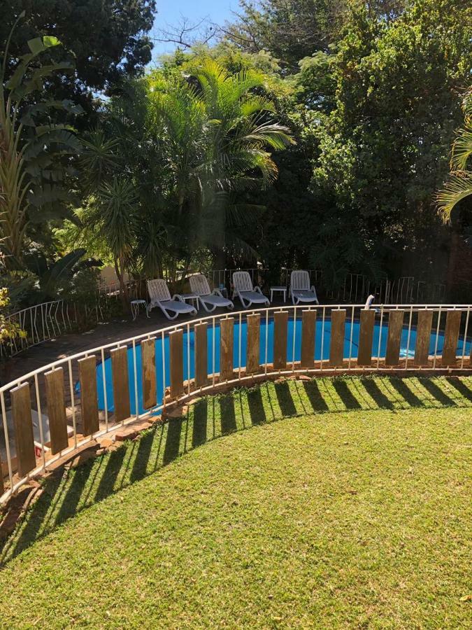 Luxury Upmarket Guesthouse 20 On 4Th Rustenburg Dış mekan fotoğraf